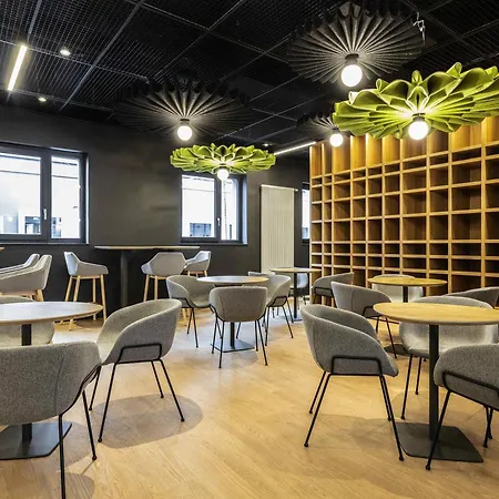 Ibis Airport Hotel 3*