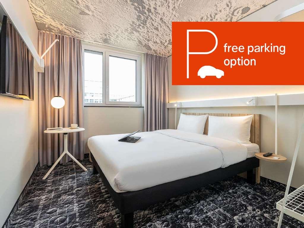 Ibis Airport Hotel 2*